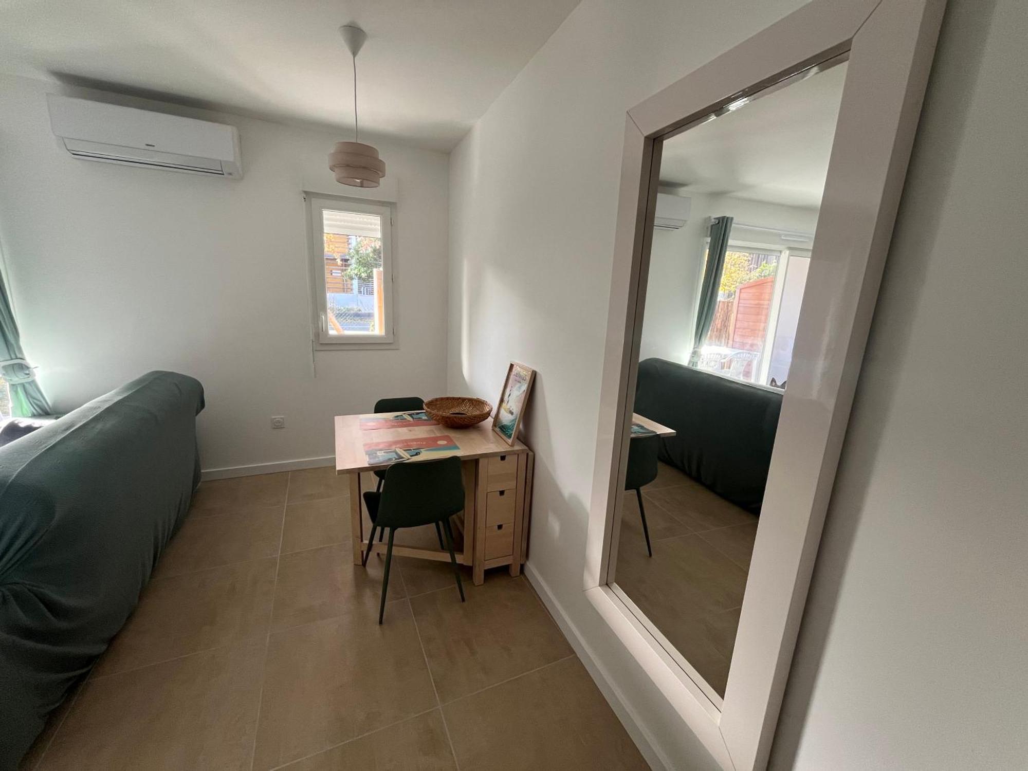 Rez-de-chaussee Apartment